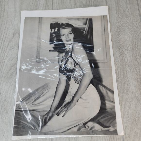 1972 VTG Magazine Illustration 10"x13.5" Rita Hayworth Old Hollywood Pinup Art - Picture 4 of 6